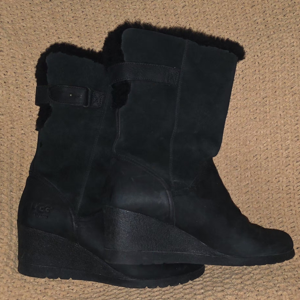 UGG Women's Black Suede Winter Boots